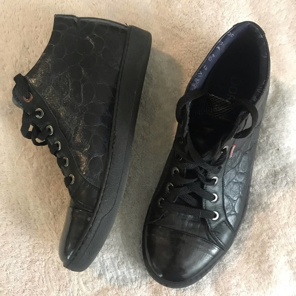 Dorking by Fluchos Black Patent Cap Toe Sneakers